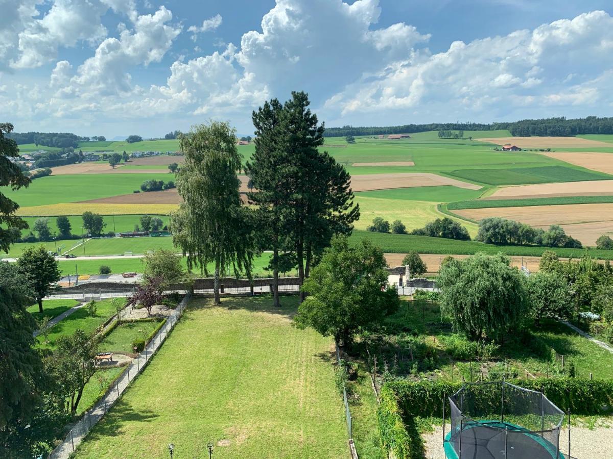 Hotel Lion D'Or Romont Kültér fotó